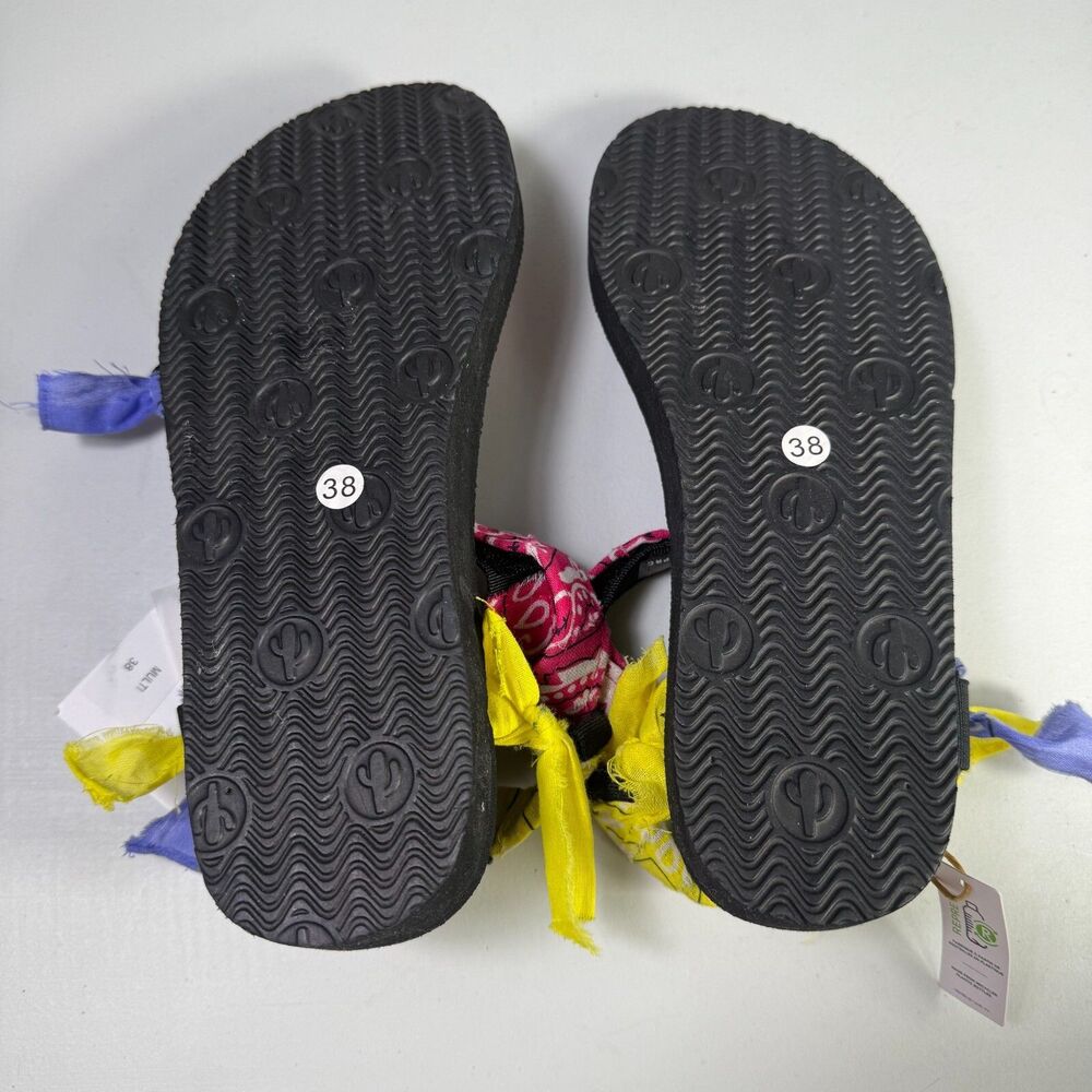 Arizona Love Trekky Bandana Sandals US 8 Multicolor Strappy Boho Eco Friendly - Picture 7 of 7